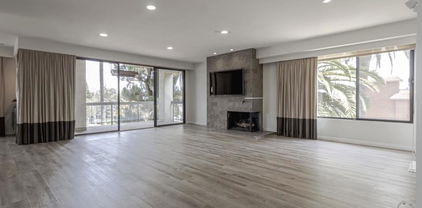 4460 Wilshire Boulevard Unit 406, Los Angeles