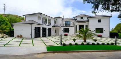10511 Mary Bell Avenue, Sunland