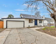 5749 Nina Way, Sacramento image