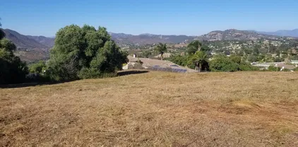 Knoll Park Ln, Fallbrook