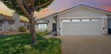 7572 Northrup Dr, Mira Mesa