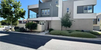 325 Sawbuck, Irvine