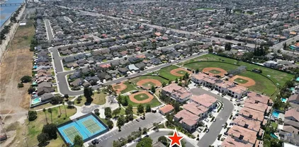 20442 Craimer Ln, Huntington Beach
