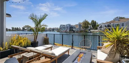 3682 Montego Dr, Huntington Beach