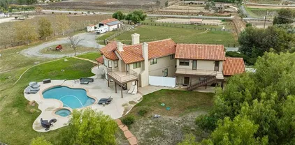 38405 Avenida La Cresta, Murrieta