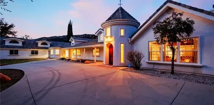 38151 Calle De Lobo, Murrieta