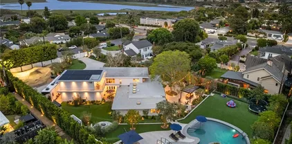 2301 Santiago Dr, Newport Beach