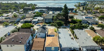 2134 Reed Ave, Pacific Beach/Mission Beach