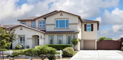5572 Thoroughbred St, Oceanside
