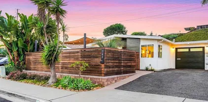 742 Snapdragon St, Encinitas