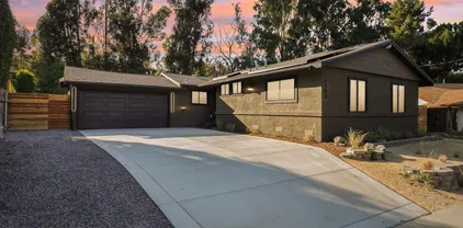 6288 Broadmoor Dr, La Mesa