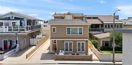 126 47th St Unit 1, Newport Beach
