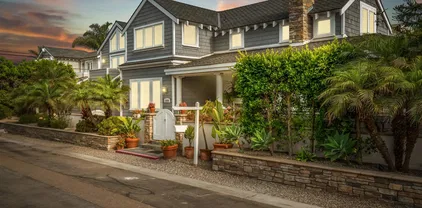 211 27th St, Del Mar