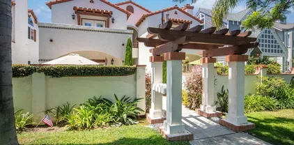 246 C Ave, Coronado