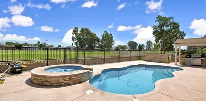 1428 Pepper Tree Dr, Hemet