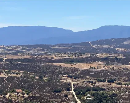 Intrepid Rd, Temecula
