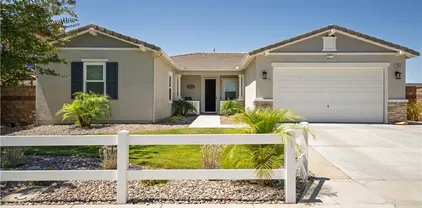 24061 Grafton Ave, Murrieta