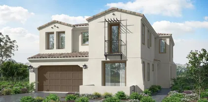 7795 La Mesa Summit Dr, La Mesa