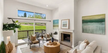 51 Sea Pine Ln, Newport Beach