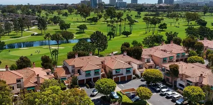 232 Villa Point Dr, Newport Beach