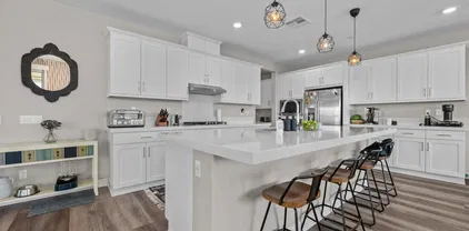 1485 Natalia Ct, Escondido