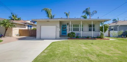8471 El Paso St, La Mesa