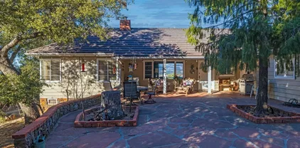 3306 Oak Grove, Julian