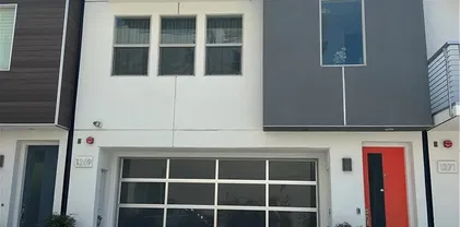 1269 Westreef, Costa Mesa