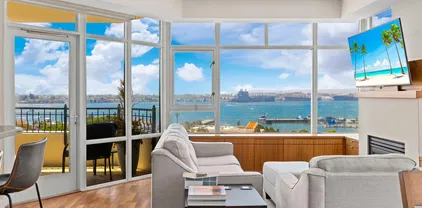 700 W Harbor Unit 1204, Downtown
