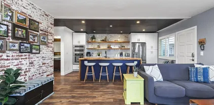 4848 Bermuda Ave Unit E3, Ocean Beach (OB)
