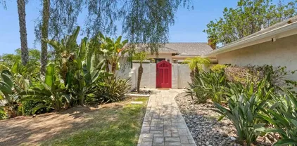 17058 Cloudcroft Dr, Poway