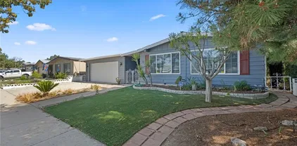 2755 Jacaranda Way, Hemet