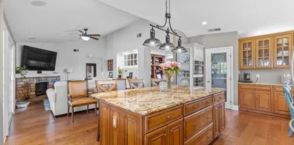 3445 Lomas Serenas Dr, Escondido