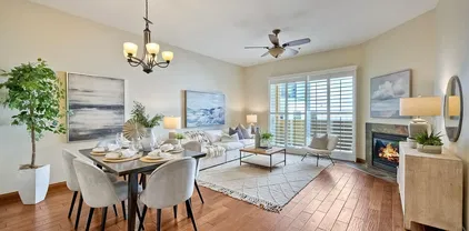 4080 Front St Unit 305, Mission Hills