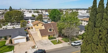 2122 N Shaffer St Unit A & B, Orange