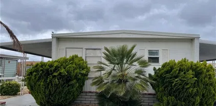 2205 W Acacia Unit 85, Hemet