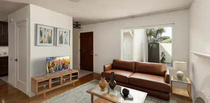 6462 Camino Del Parque, Carlsbad