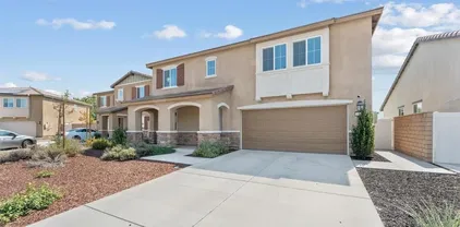 1718 Chute Dr, Hemet