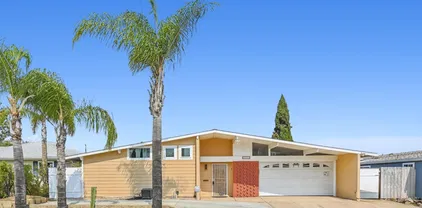 6445 Lake Mere Ct, San Carlos