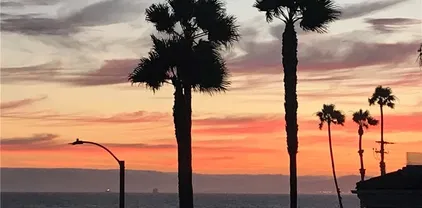 2000 Pacific Coast Hwy Unit 313, Huntington Beach