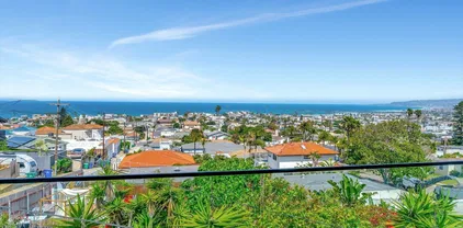 4611 Santa Cruz Ave, Ocean Beach (OB)