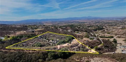 Scanlon, Temecula