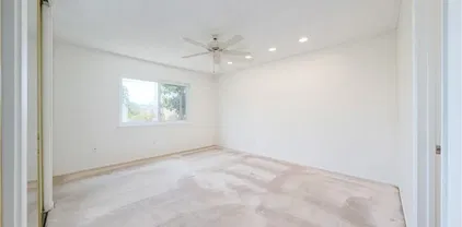 17231 Lido Ln, Huntington Beach
