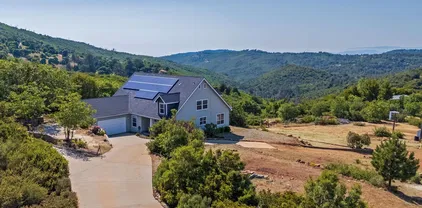 16725 Harrison Park Trl, Julian