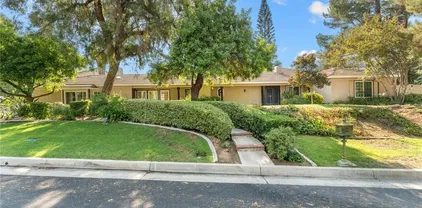 1710 Fairmont Dr, Redlands