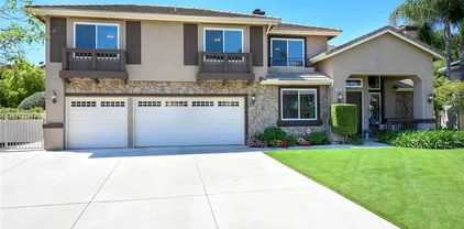 972 Bouquet Cir, Corona