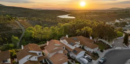 10832 Avenida De Los Lobos, Rancho Bernardo/4S Ranch/Santaluz/Crosby Estates