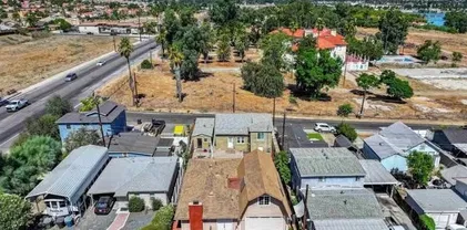 32989 Pepper Dr, Lake Elsinore