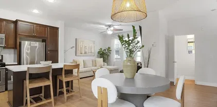 1883 Aquamarine Ct Unit 9, Chula Vista