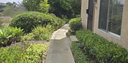 7825 Camino Tranquilo, University City/UTC